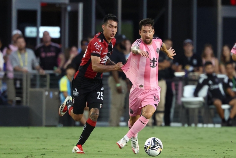 Messi tỏa sáng, Inter Miami giành chiến thắng kịch tính phút cuối