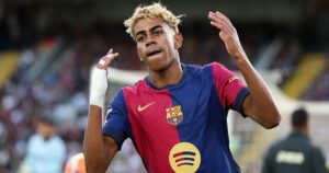 Lamine Yamal làm nóng bầu không khí El Clasico