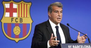 Barcelona và cuộc chơi tài chính gian nan tại Camp Nou
