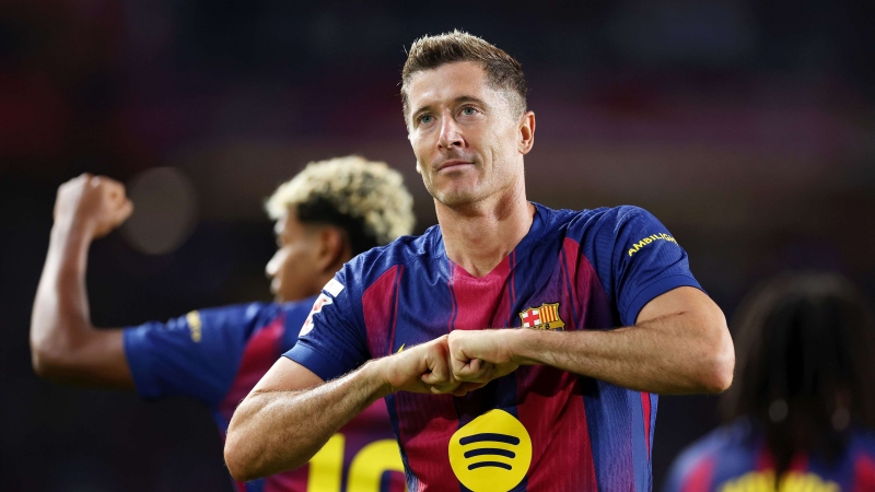 Lewandowski khẳng định tương lai tại Barcelona