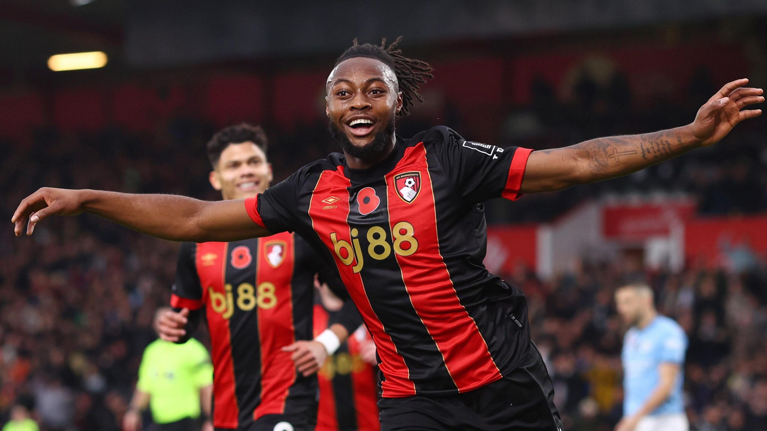 Vì sao Semenyo đang là “trái tim” của Bournemouth?
