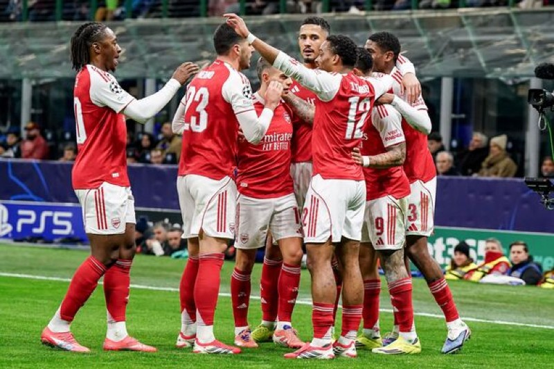 Arsenal tiếp tục khẳng định sức mạnh