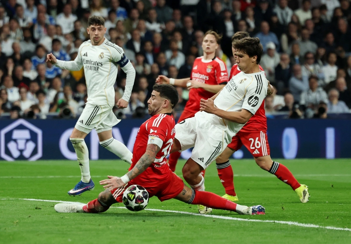 Real Madrid trở lại